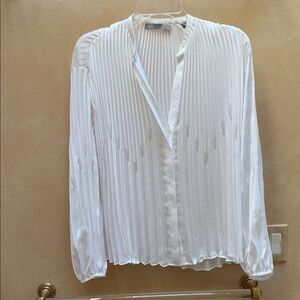 Elegant White Pleated Women's Top
